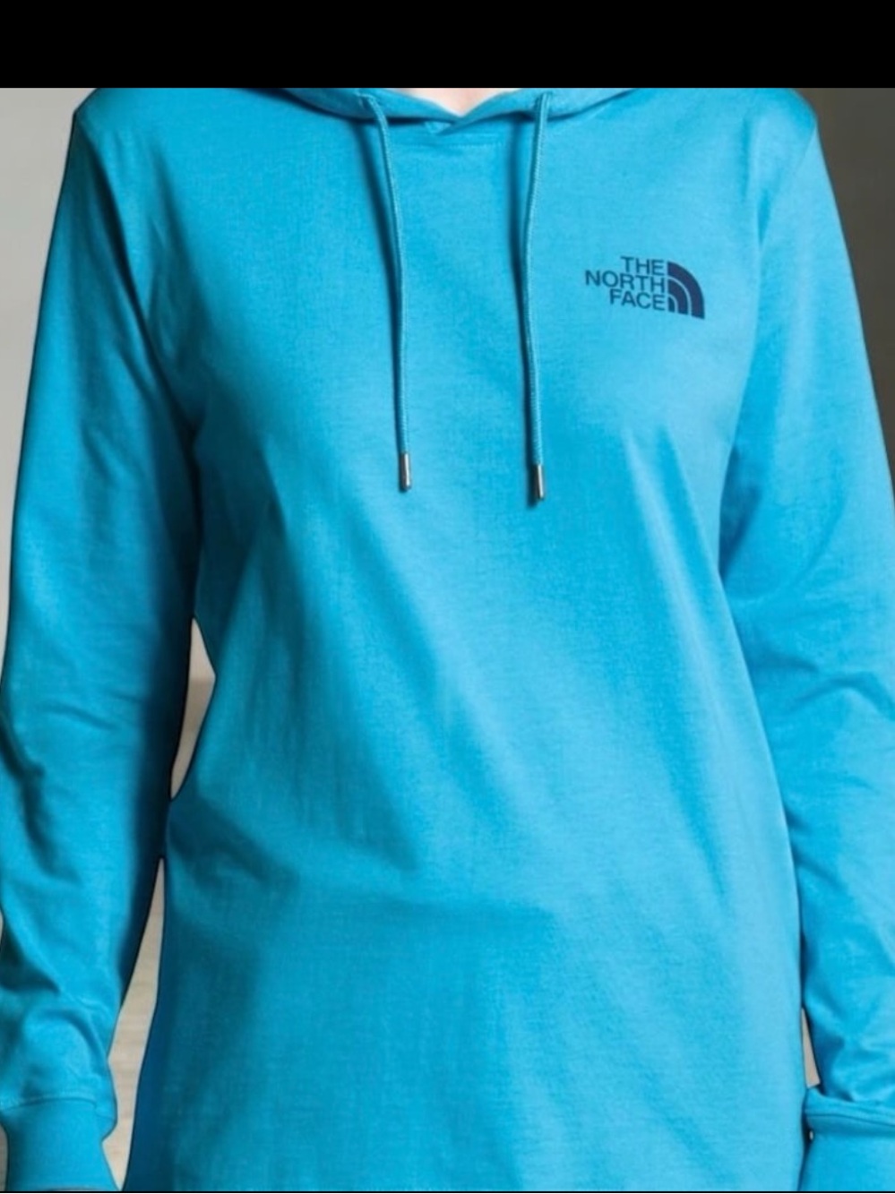 The North Face Women’s Hooded Long-Sleeve Top — Turquoise Blue